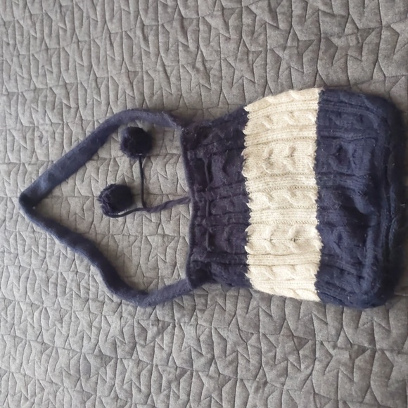 Vintage Sweater Tote - Picture 2 of 4